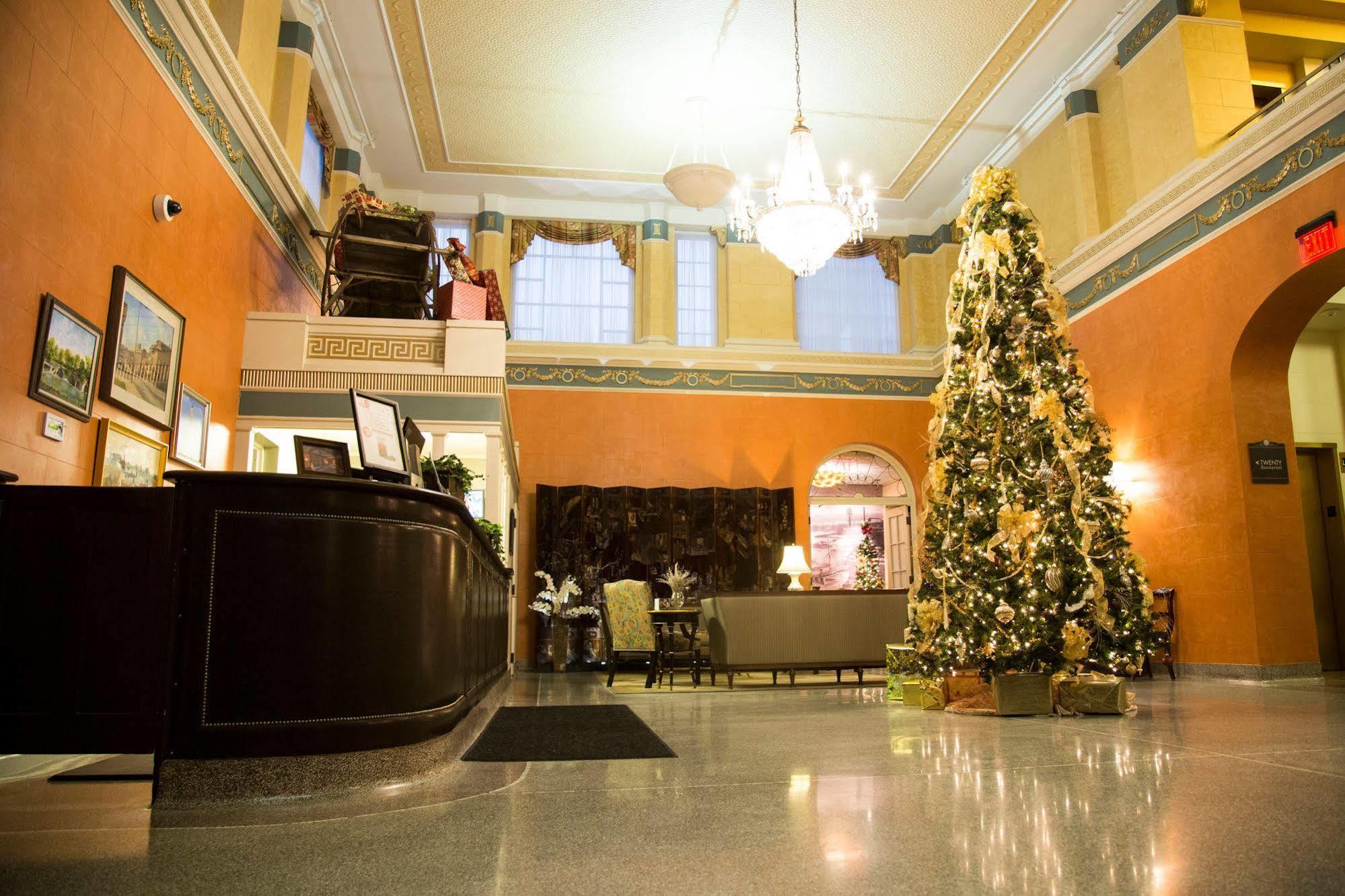 Charley Creek Inn Wabash Экстерьер фото